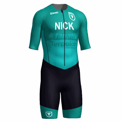 Tritraje larga distancia manga corta TERRAM